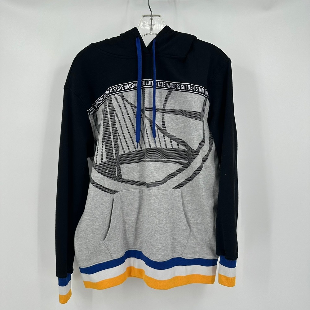 NBA Golden State Warriors Hoodie Mens Size M Black Grey Colorblock Graphic